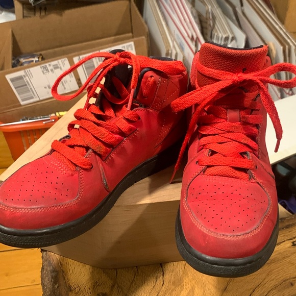 NIKE JORDAN FLIGHT RES BASKETBALL ATHLETIC SHOES SNEAKERS